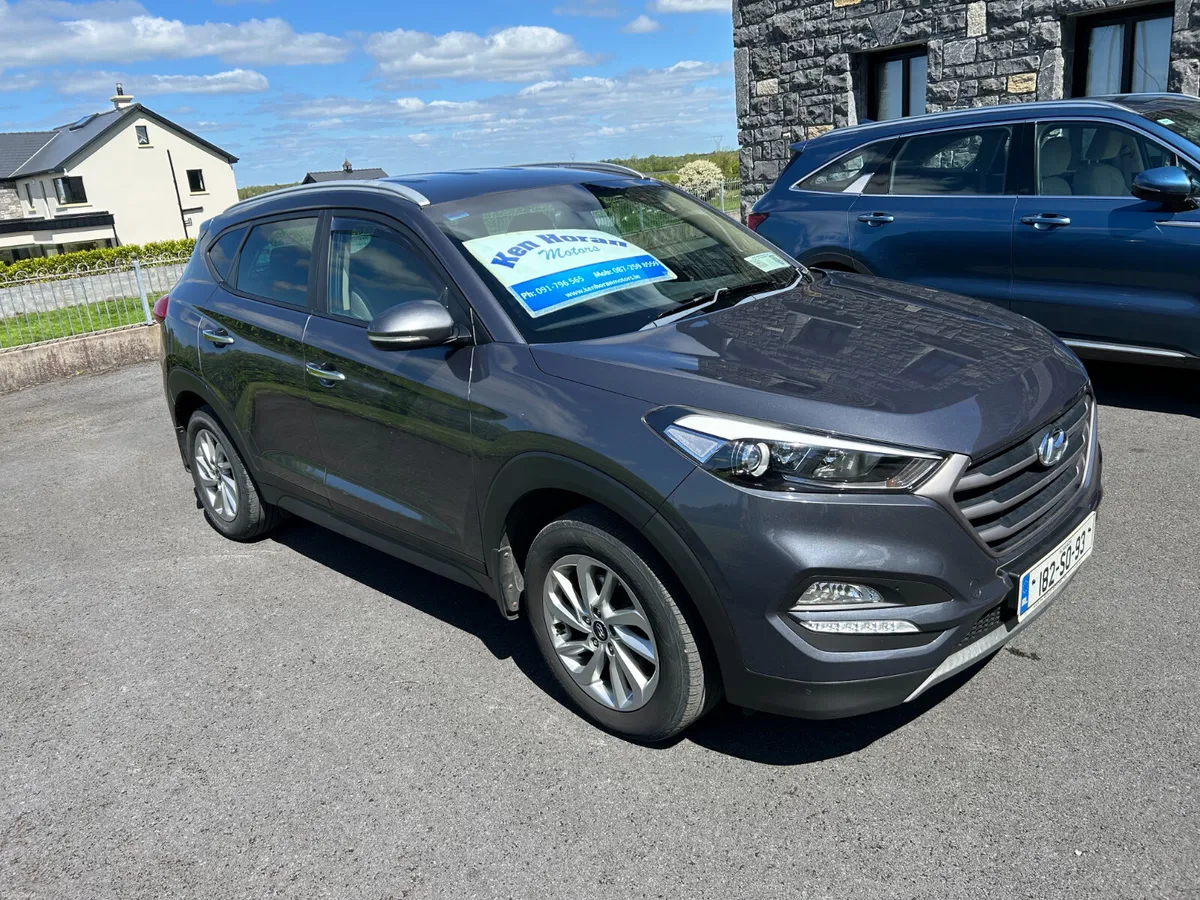 Hyundai Tucson Executive 1 Owner 2018 - Image 1
