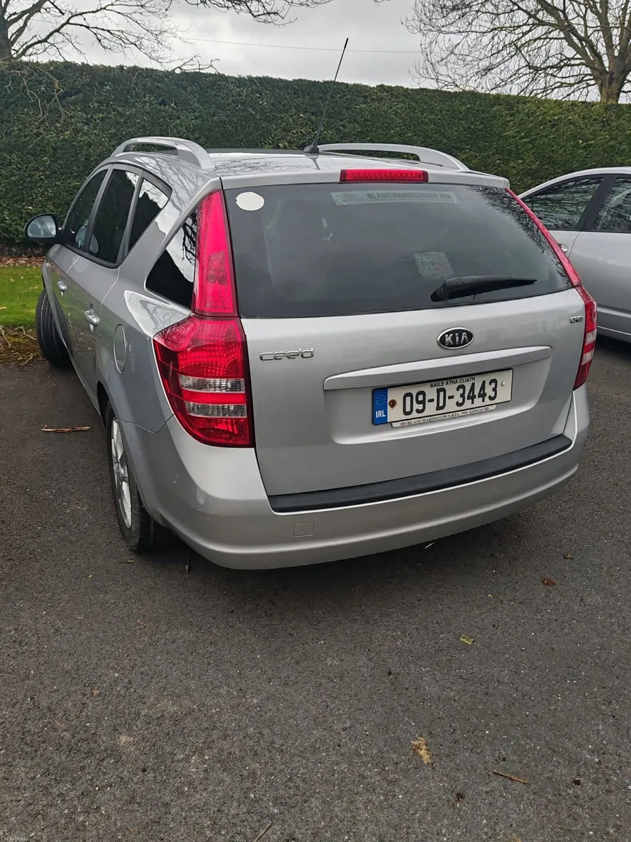 Kia ceed 09 - Image 3