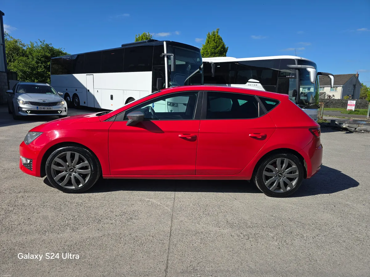 SEAT Leon FR  2.0 tdi ST - Image 4
