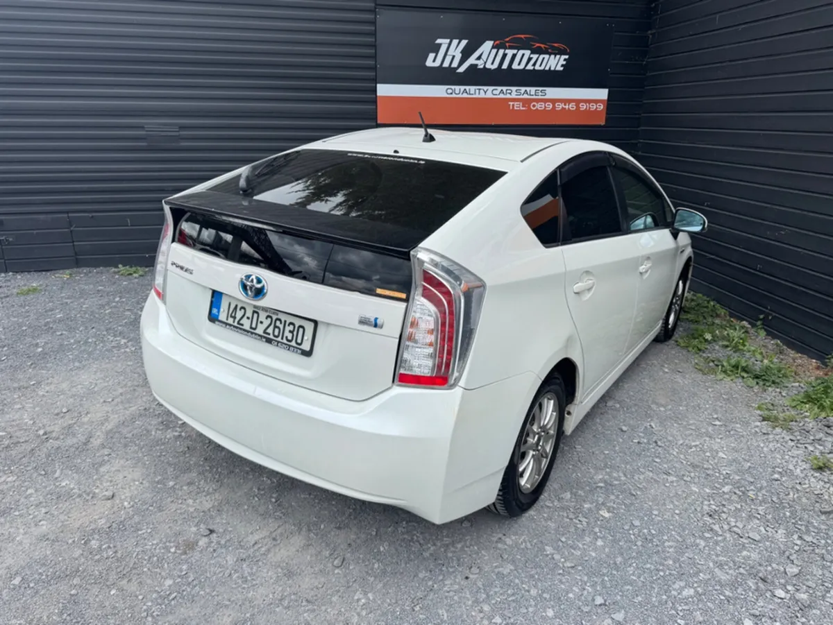 Toyota Prius 1.8 HYBRID AUTO - Image 4