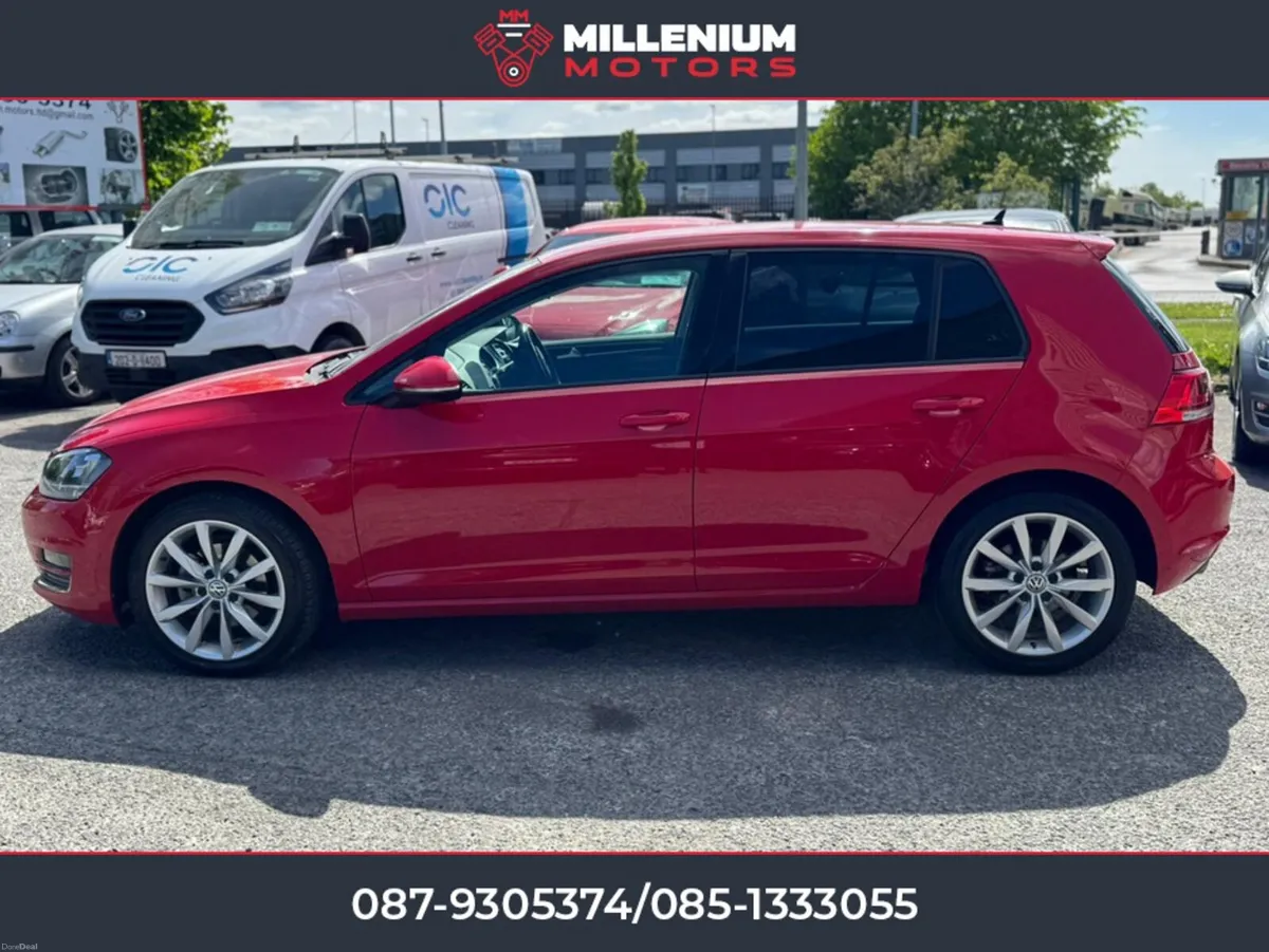 Volkswagen Golf TOP SPEC // LOW KMS // NEW NCT - Image 5