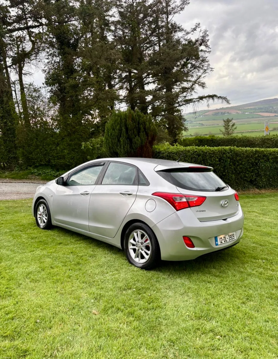 2012 Hyundai i30 1.6 Diesel Deluxe - Image 4