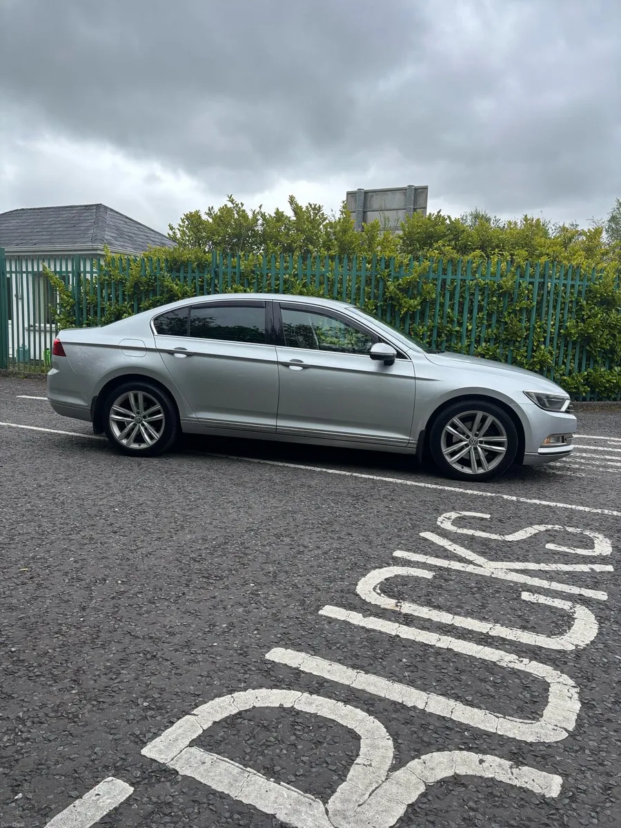 2015 VW Passat GT 2.0L Diesel - Image 4