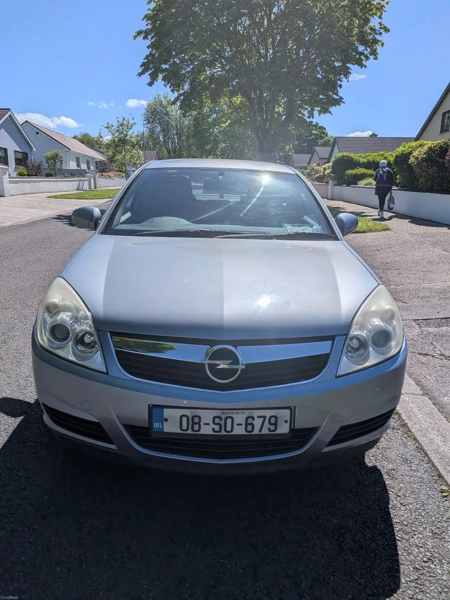 OPEL VECTRA CLUB | 2008 1.6 4DR | NCT 01/27 - Image 2