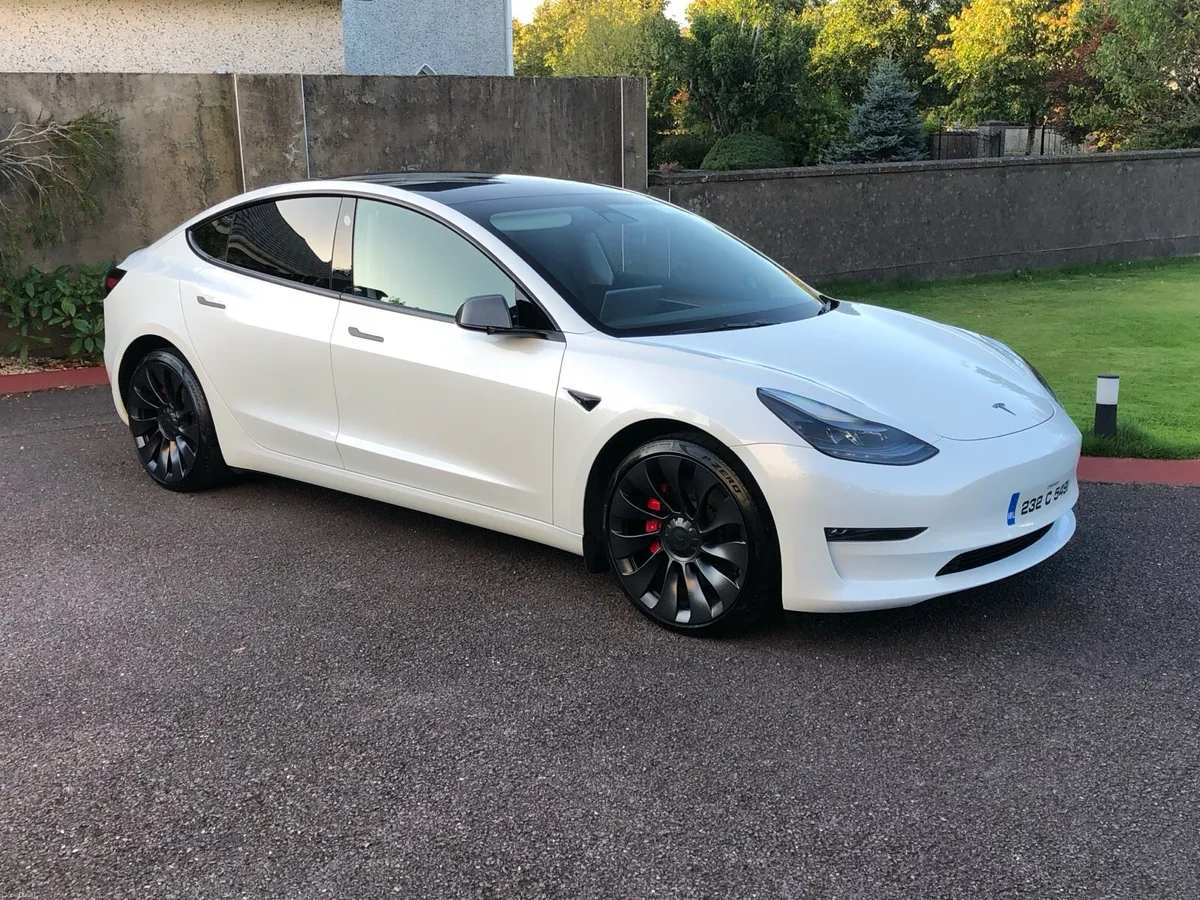 Tesla Model 3 Performance (0-60mph in 3.1sec) - Image 1