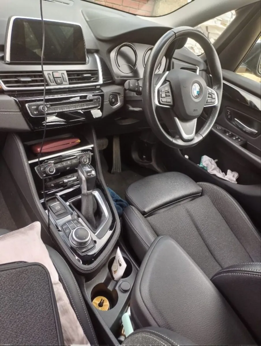 BMW 2-Series 2019 - Image 4