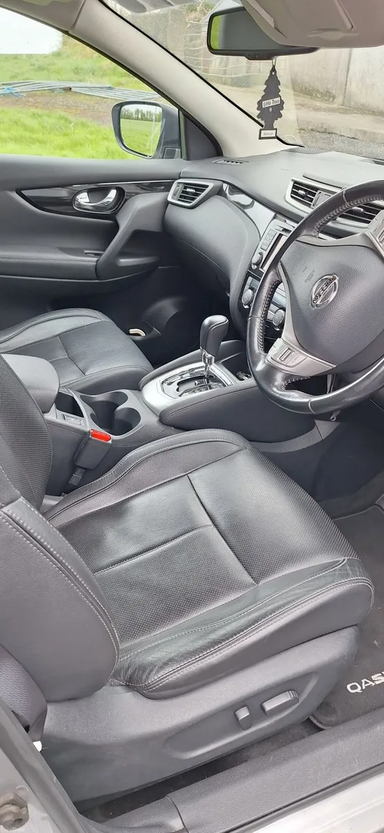 Nissan Qashqai 2017 - Image 2