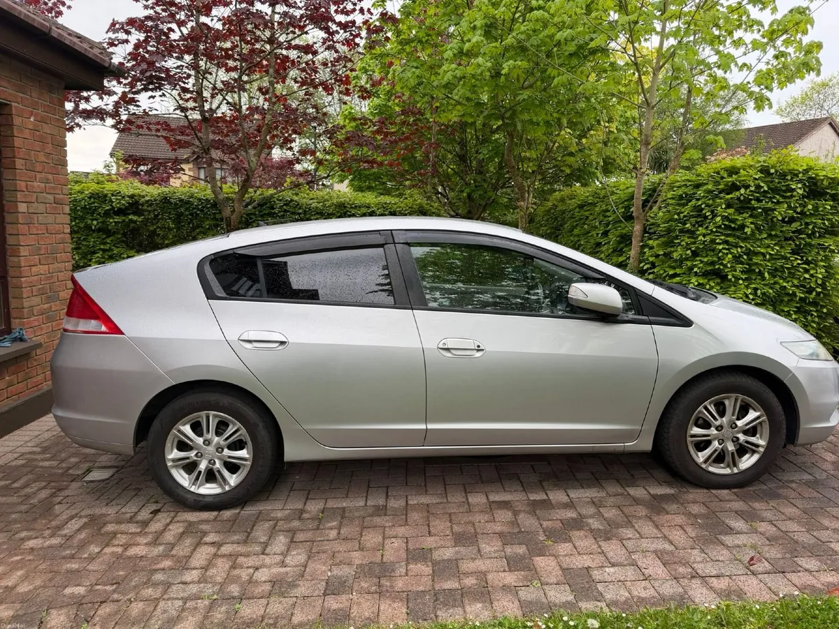 Honda Insight 2010 - Image 1