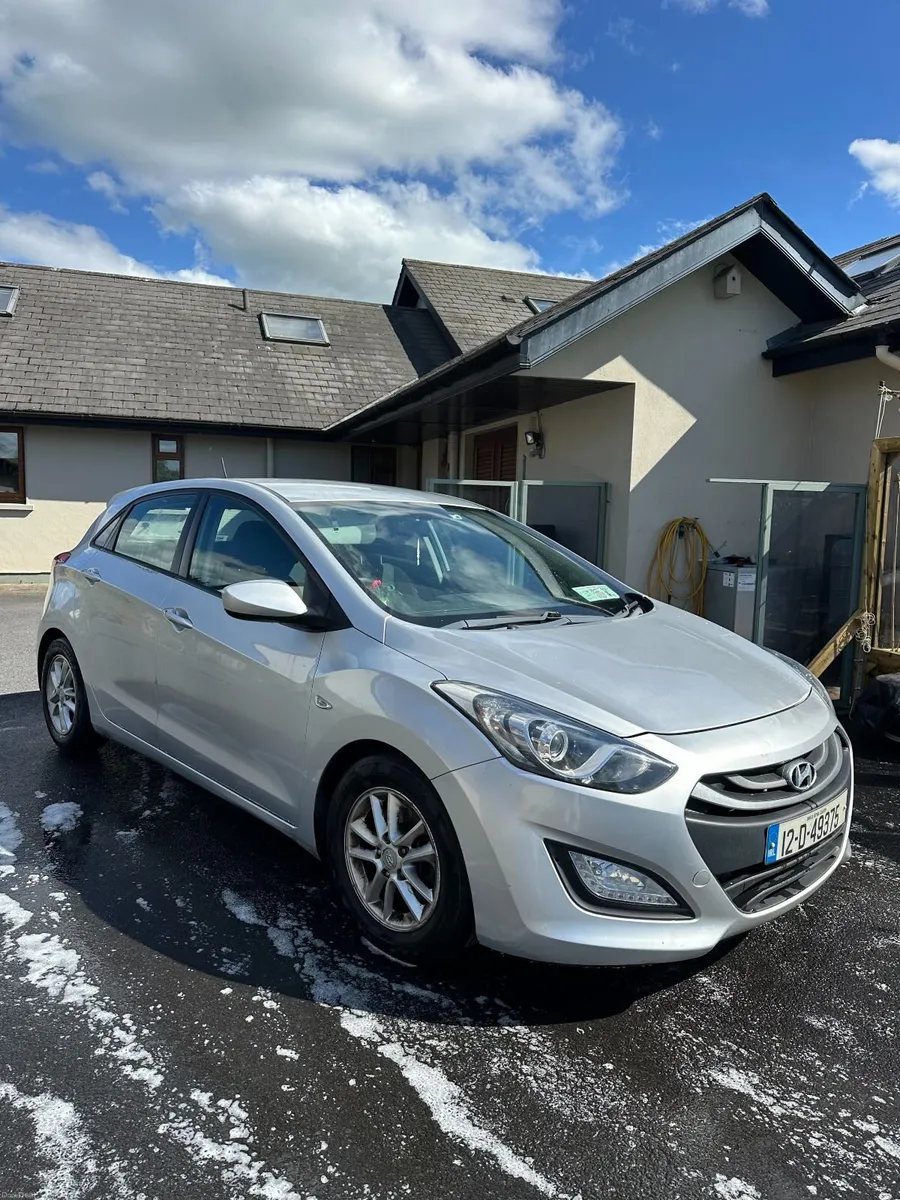Hyundai i30 2012 - Image 2