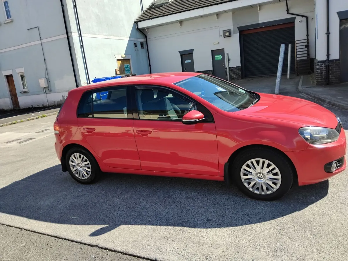 Volkswagen Golf 2012 - Image 4