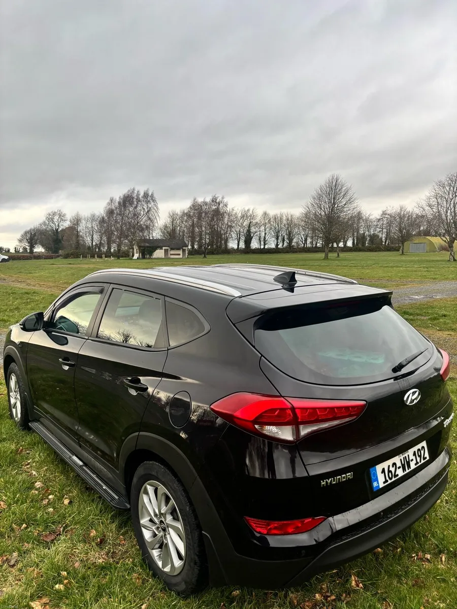 Hyundai Tuscon - Image 5