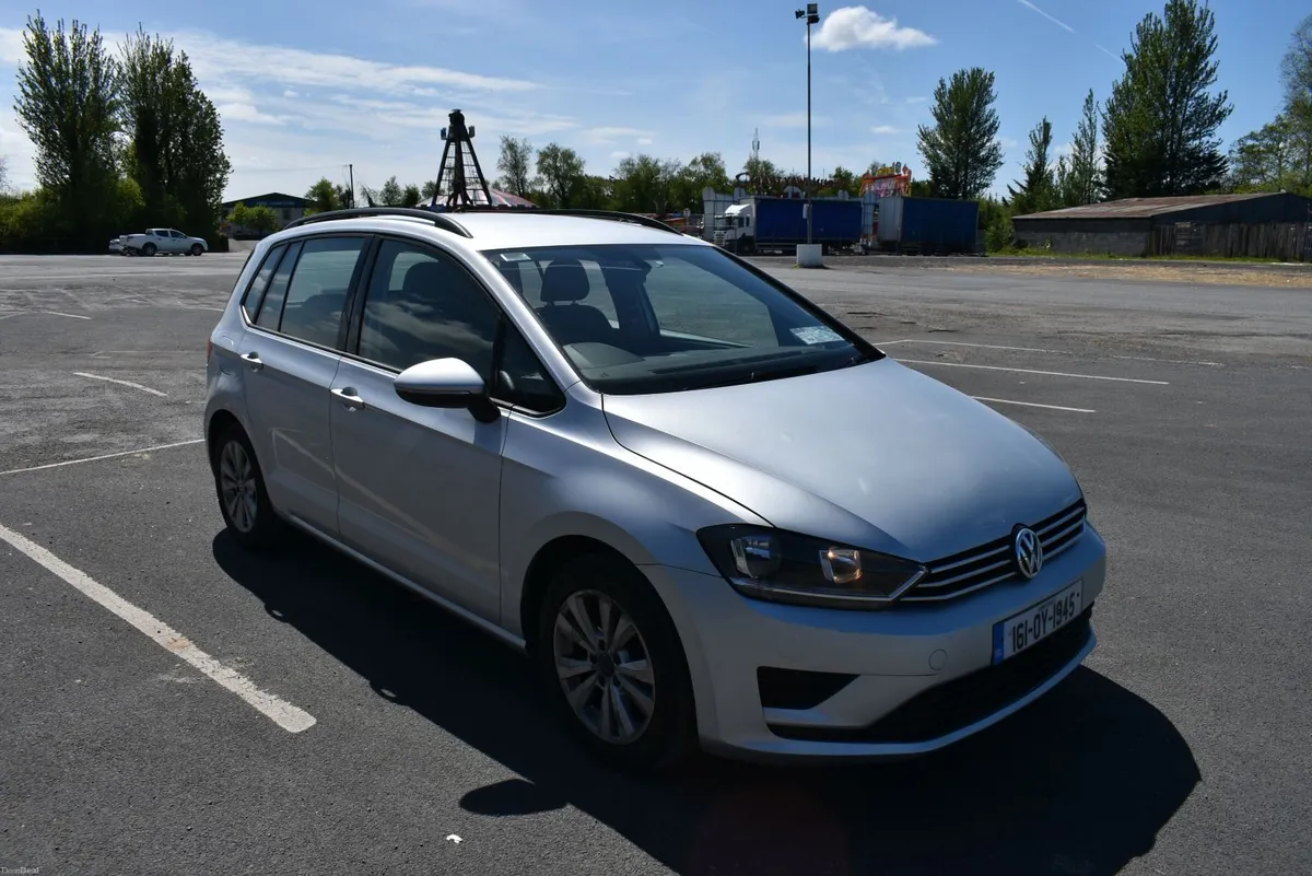 Volkswagen Golf SV Diesel Automatic 2016 - Image 2