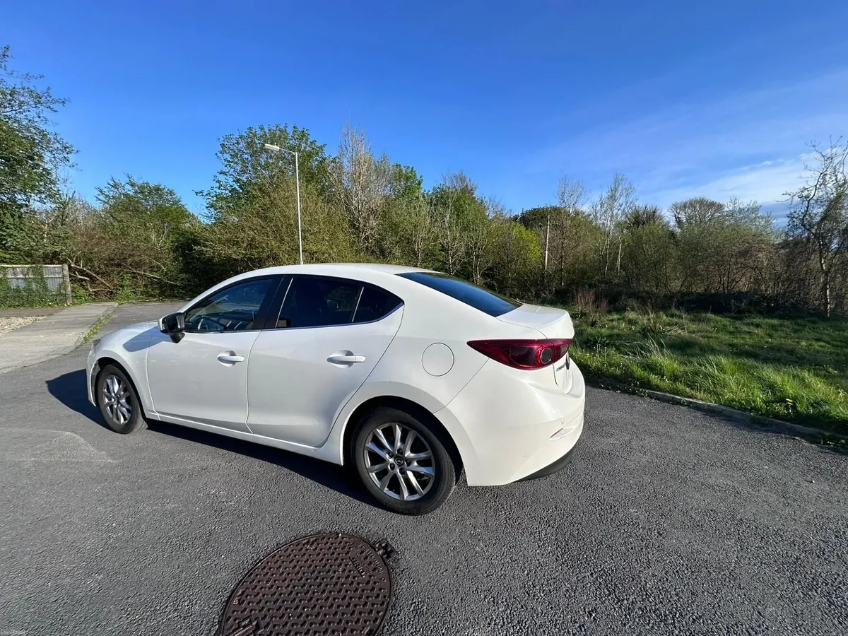 152 Mazda 3 Executive SE Irish spec - Image 5