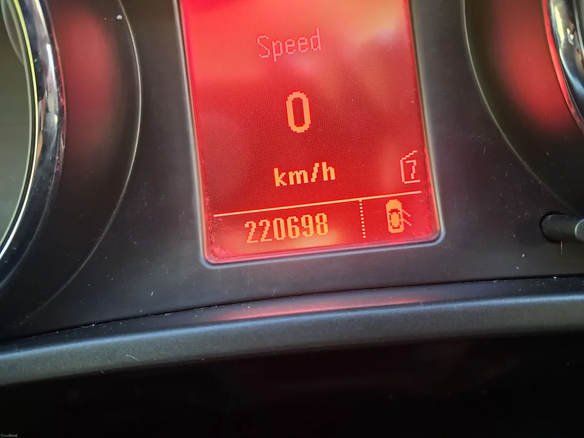 Opel Insignia 2010 - Image 3