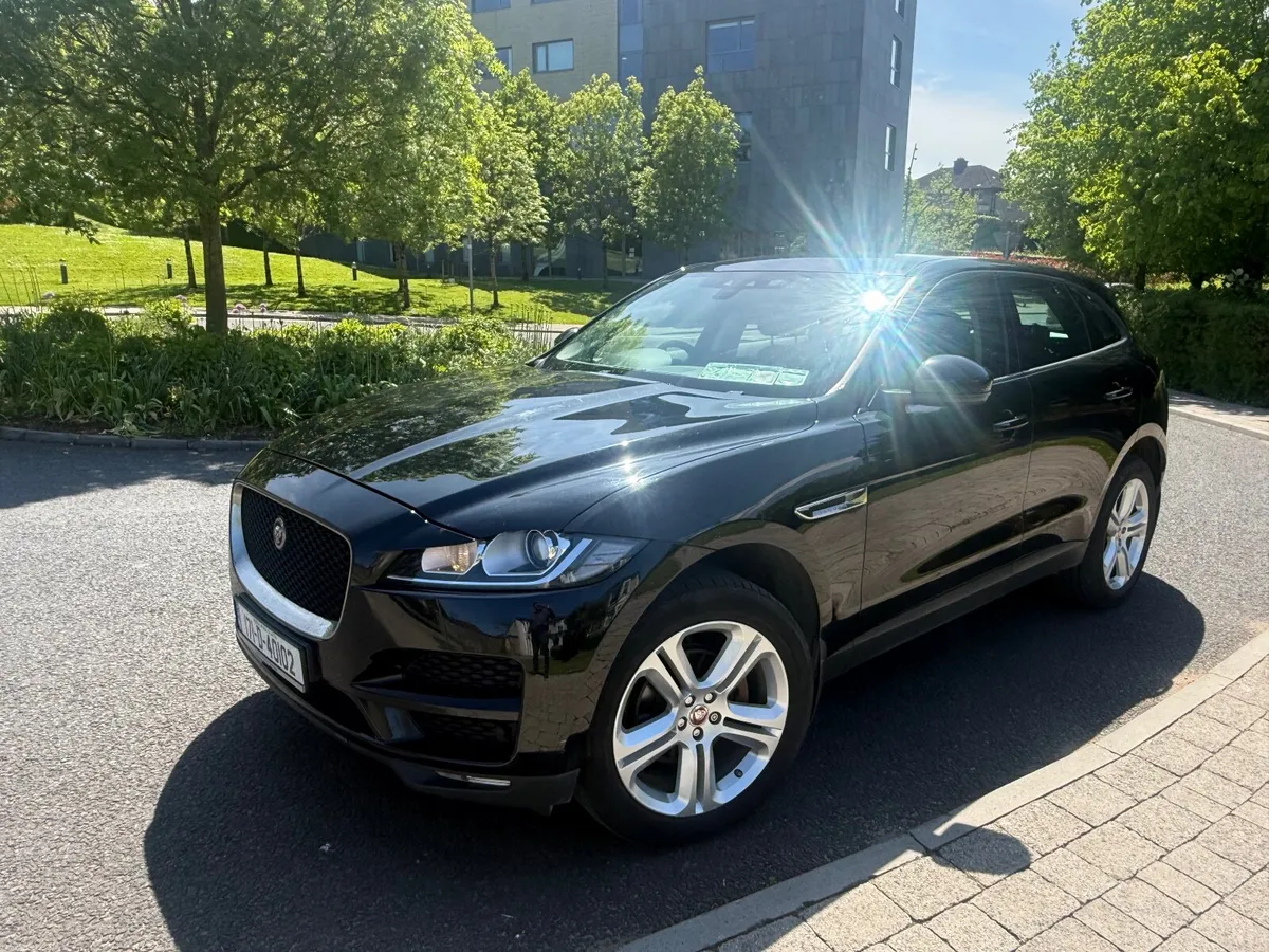 Jaguar F-Pace 2017 - Image 3