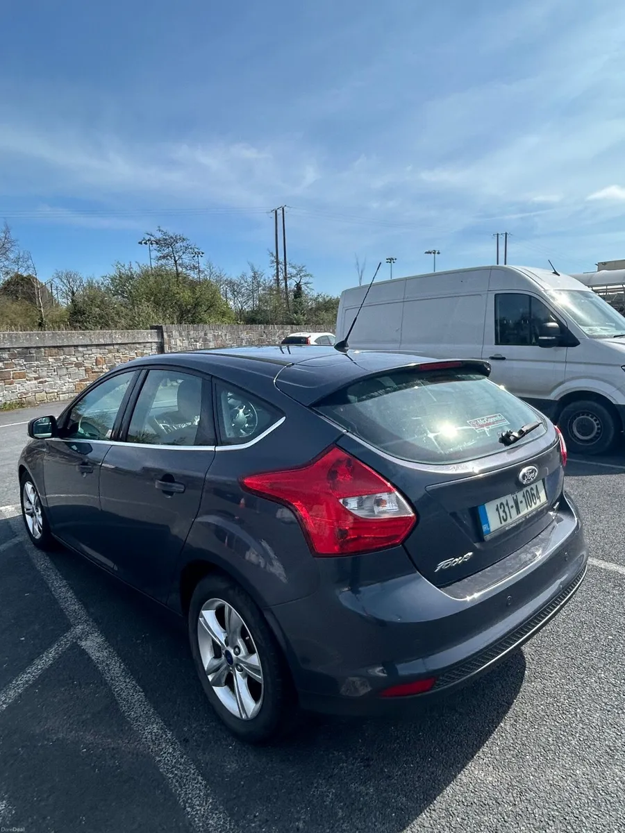 Ford Focus 2013 1.6 L - Image 4