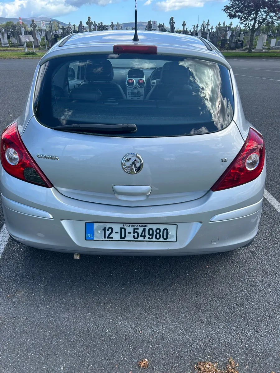 2012 Vauxhall corsa 1.2 petrol - Image 4