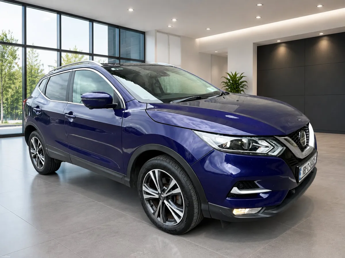 Nissan Qashqai 2018 SV ONLY 134KMS Glass Roof - Image 1