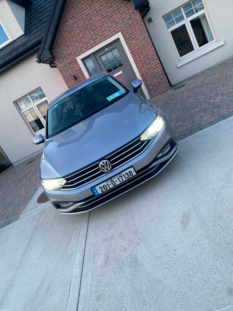 Car - Image 2
