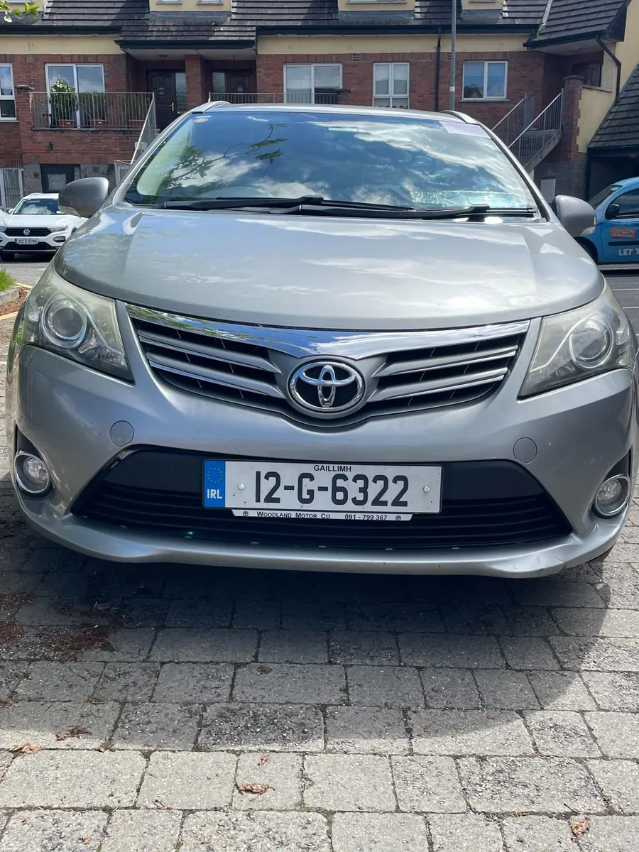 Toyota Avensis Estate 2012 2.0D - Image 1