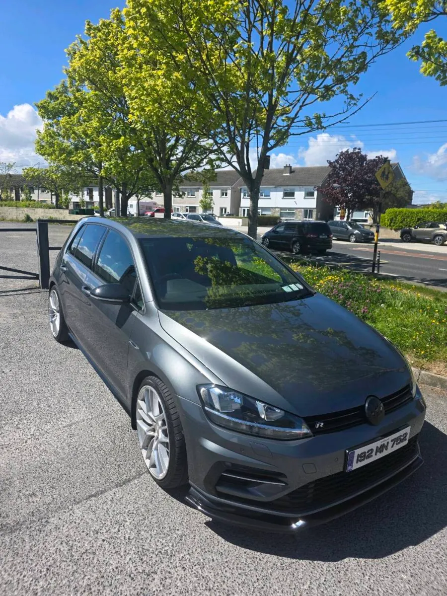 Golf r-line - Image 1