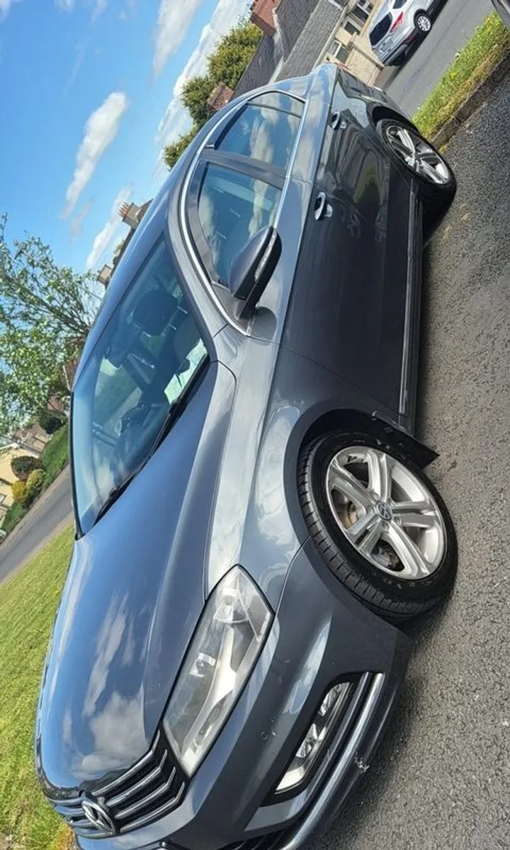 2014 Volkswagen Passat R-Line - Image 1