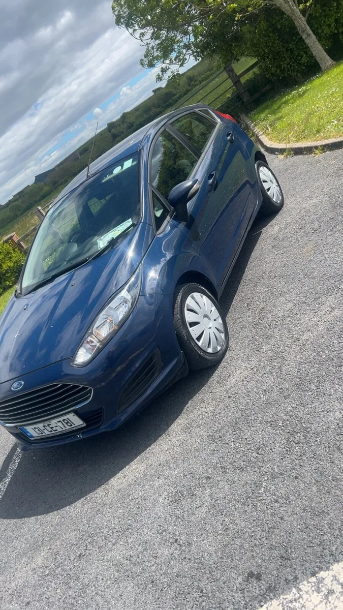 Ford fiesta - Image 3