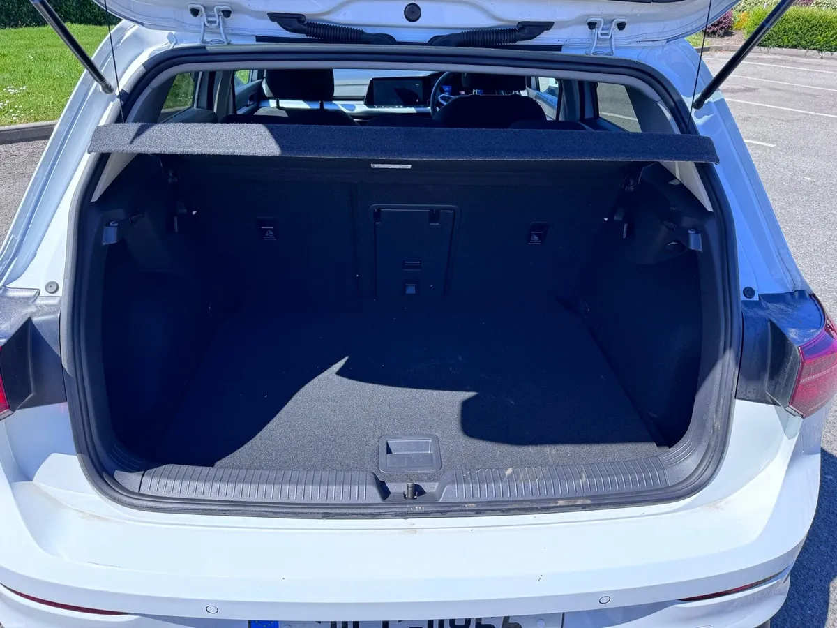 2021 VW Golf - Image 4