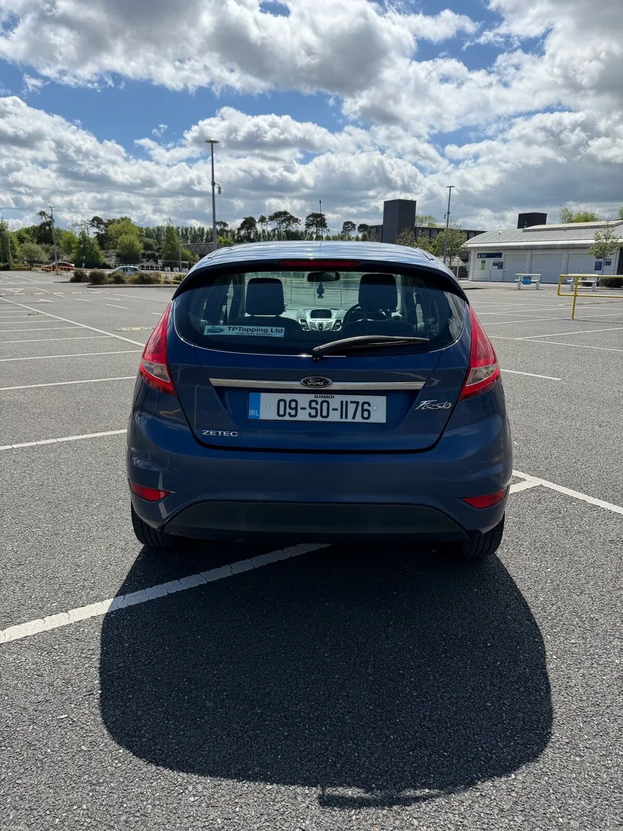 Ford Fiesta Zetec, 2009 - Image 5