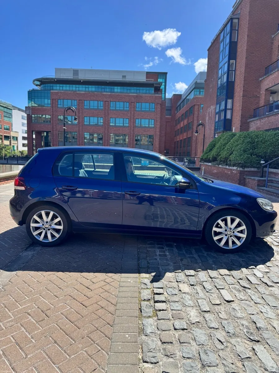 VW GOLF 1.4 AUTOMATIC FRESH NCT 07/27 - Image 2