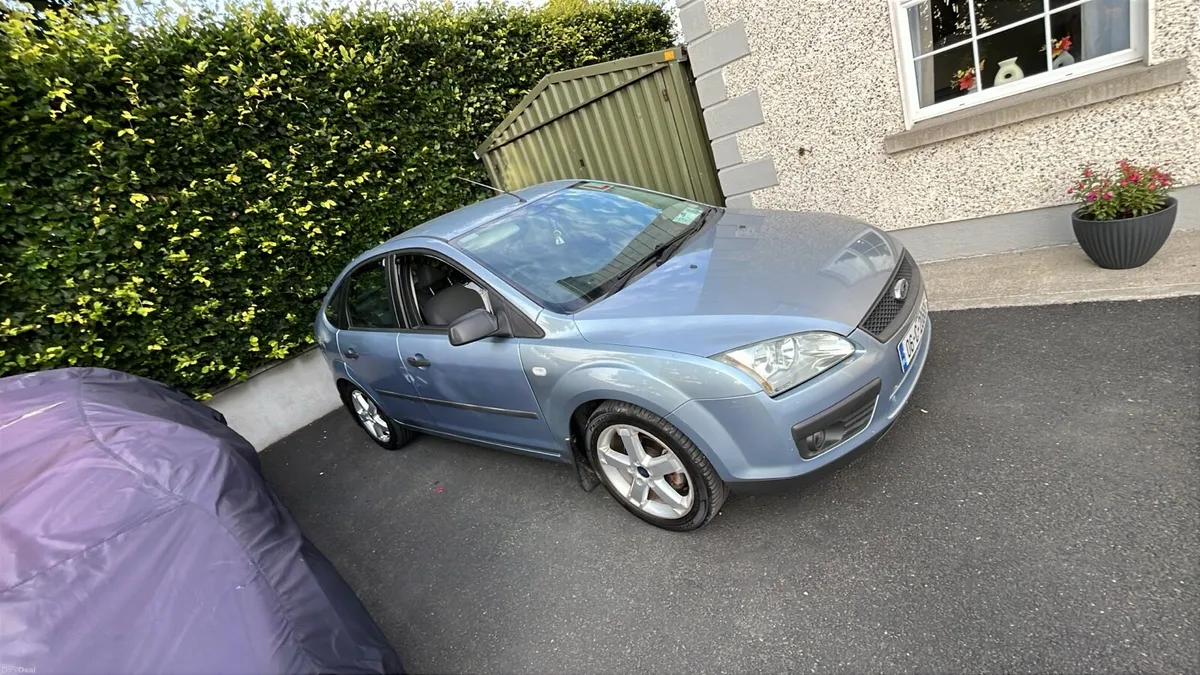 Ford Focus LX 2006 1.4 petrol - Image 3