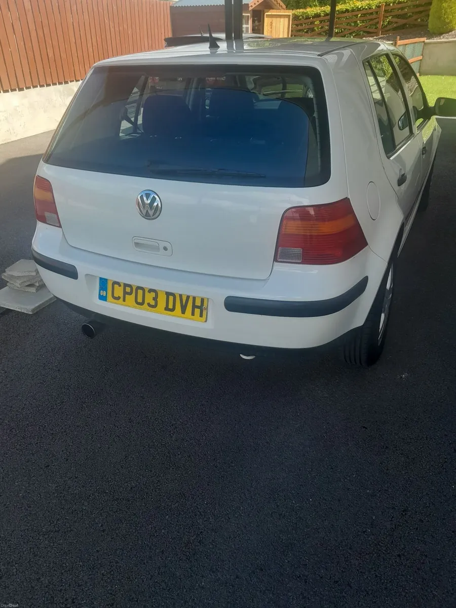 2003 Volkswagen Golf 1.9 GT TDI Geuine White Low M - Image 2
