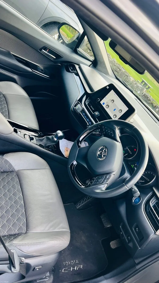 Toyota C-HR - Image 4
