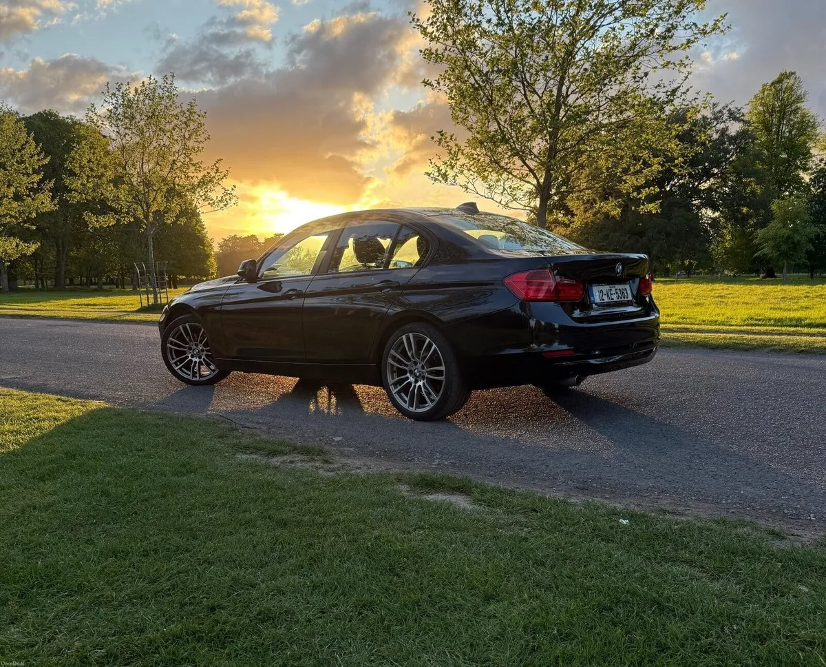 BMW3 , 2012 , 2 L diesel - Image 4