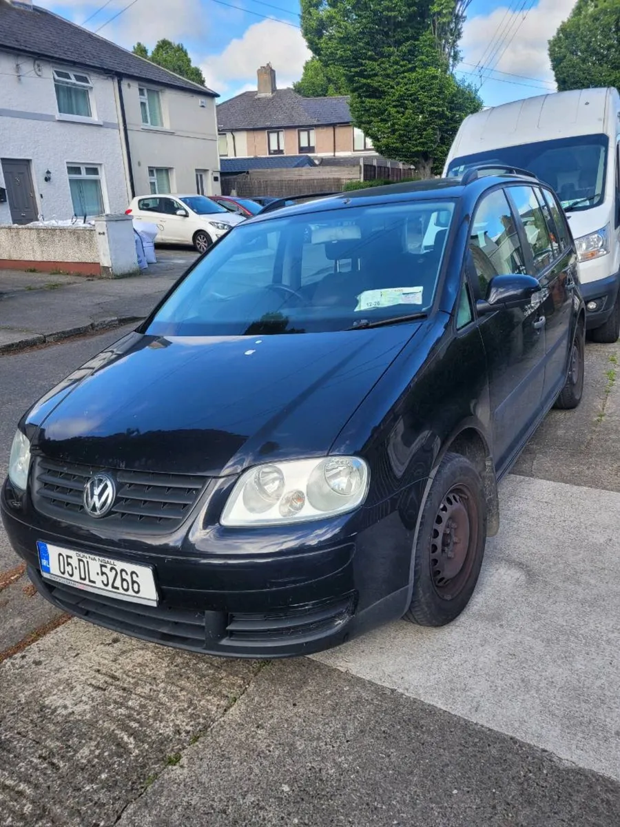 Volkswagen touran.2005 - Image 1