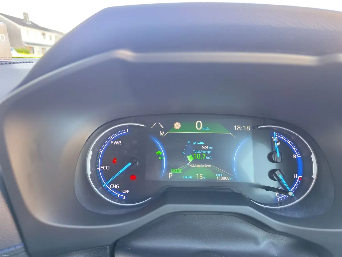 2019 Toyota RAV4 Hybrid Sport - Image 3