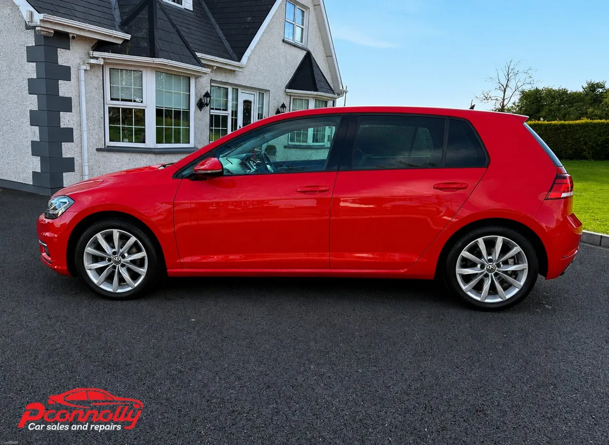 2020 Volkswagen Golf Match TDi - Image 2