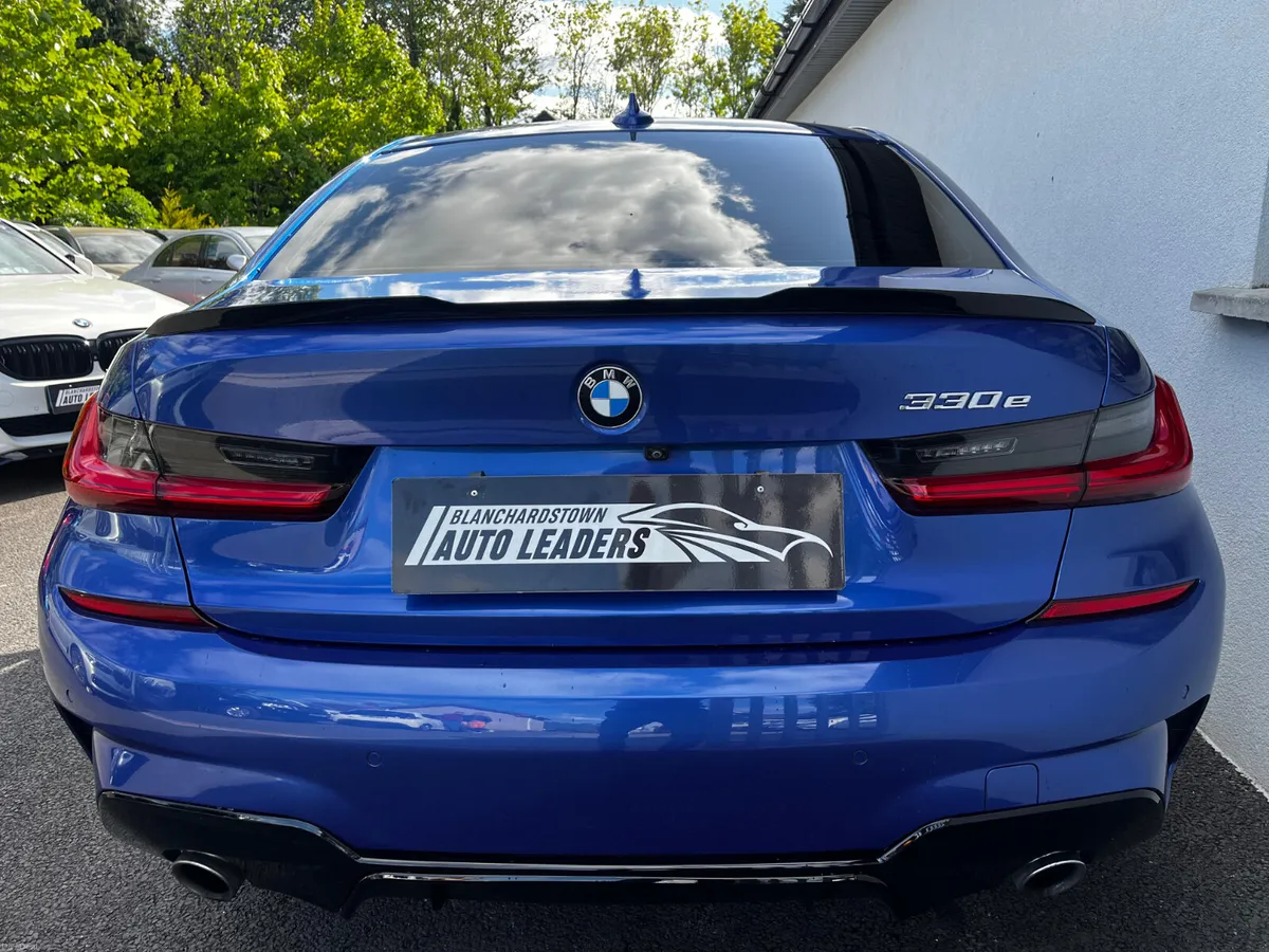 BMW 330E XDRIVE SE PRO PHEV 292 BHP NAV LEATHER - Image 4
