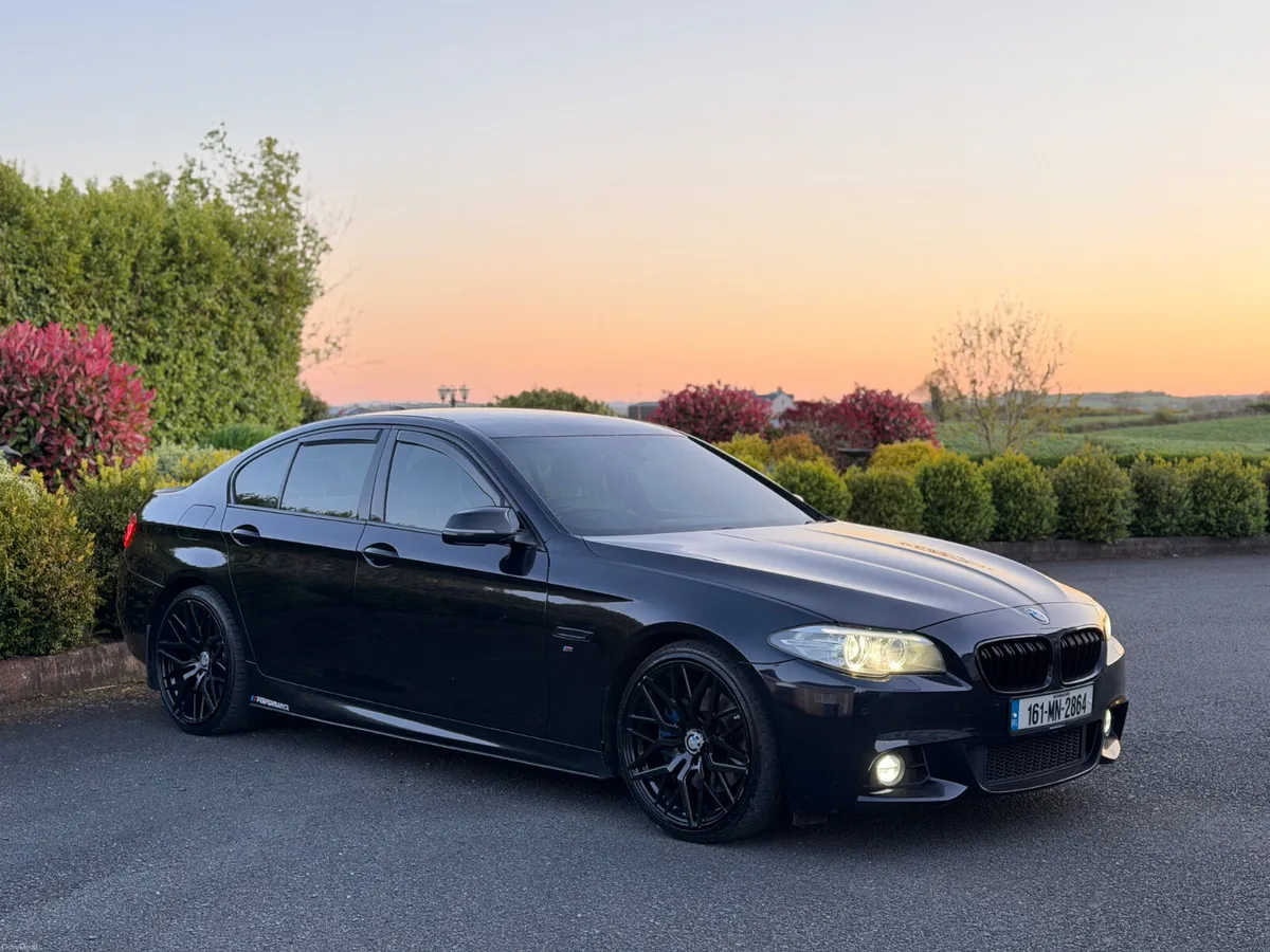 BMW 5-Series 2016 530D M-SPORT - Image 2
