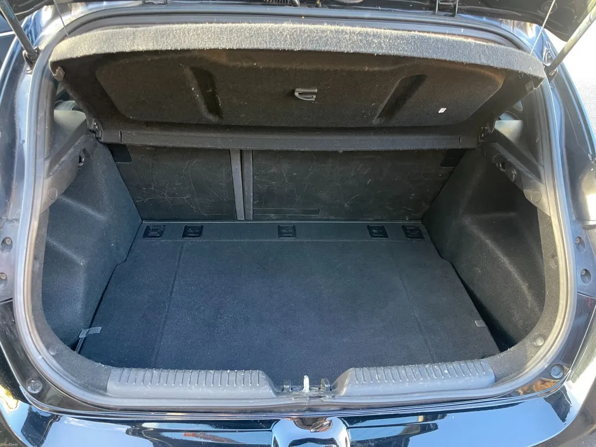 Hyundai i30 2015 - Image 2