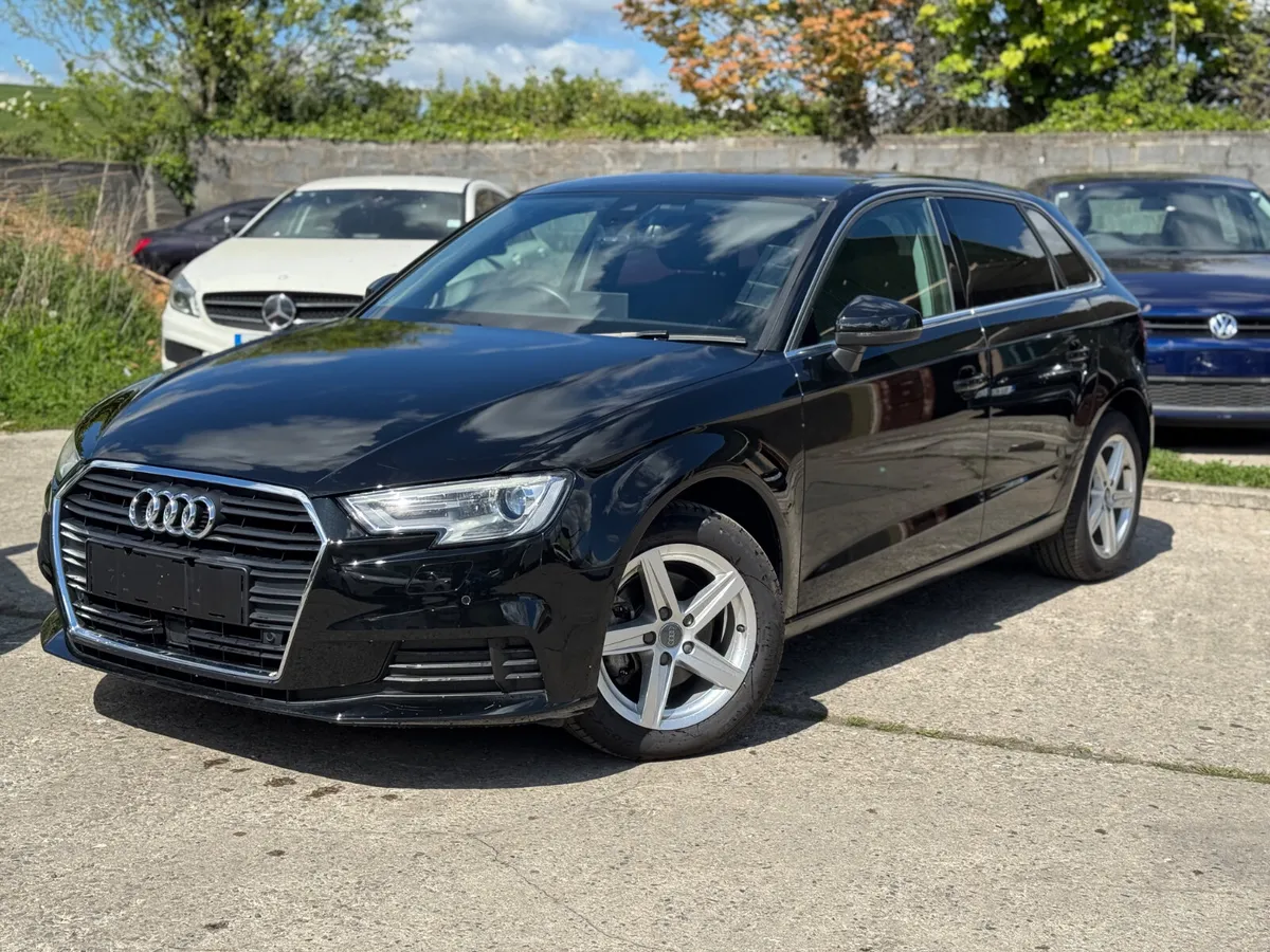 2020 Audi A3 1.4 Tsi Auto 19000 KM ONLY 2 KEYS - Image 1