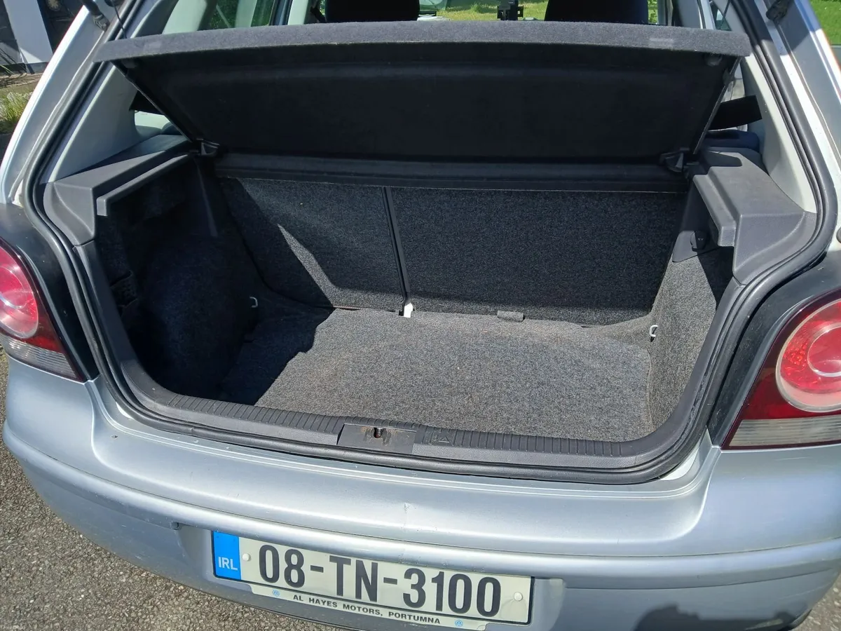 Volkswagen Polo 2008 - Image 2