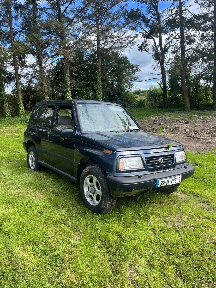 Vitara escudo - Image 1