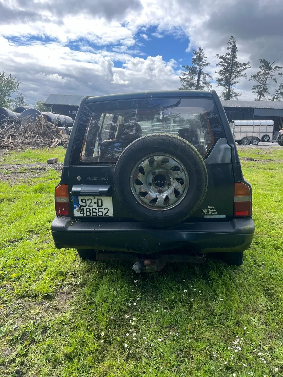 Vitara escudo - Image 2