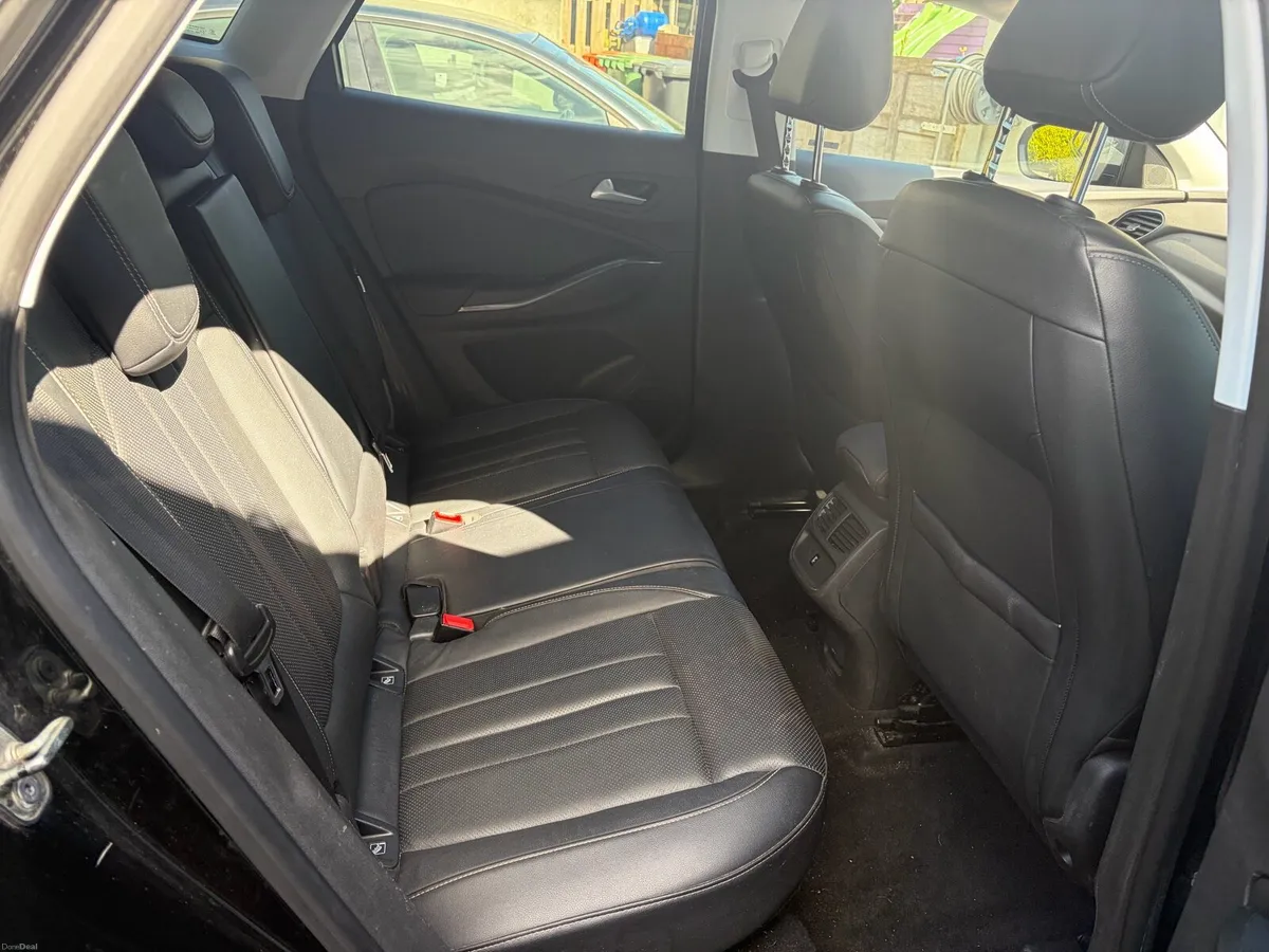 182 Opel Grandland X - Image 6