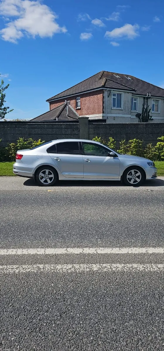 Volkswagen Jeeta TDI 110 BHP - Image 3