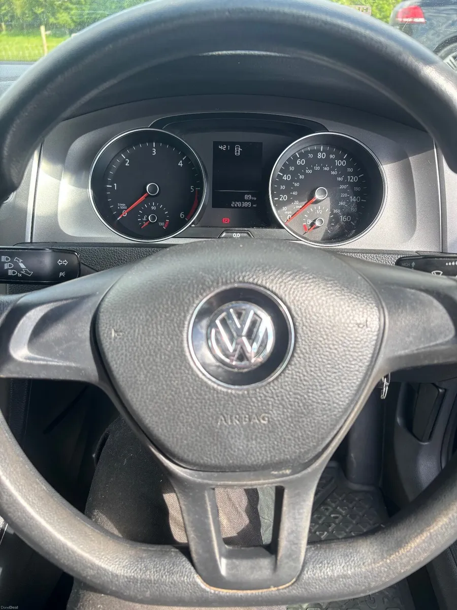 Volkswagen Golf 2013 - Image 4