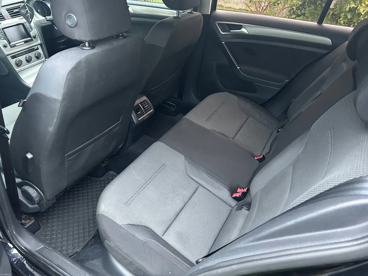 Volkswagen Golf 2014 - Image 4
