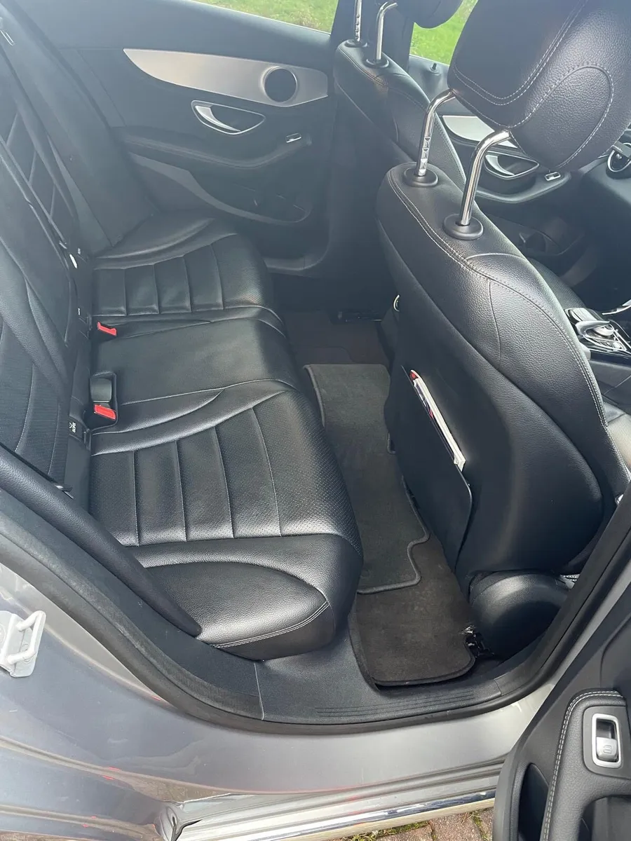 Mercedes-Benz - Image 4