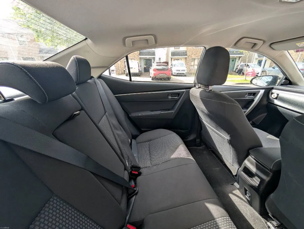 Corolla - Image 4